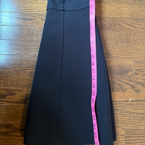 Topshop Rosette Strapless Mini Dress
Bodycon, structured bustier, back zipper - Picture 6 of 9